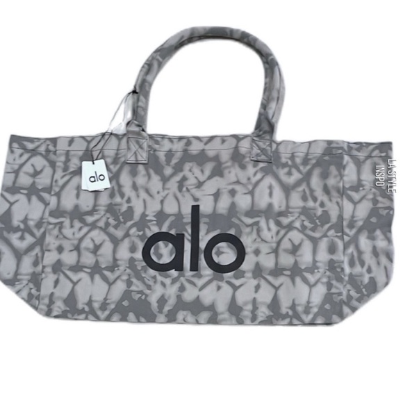 ALO Yoga Gray Women's Tote Bag new - Picture 2 of 3
